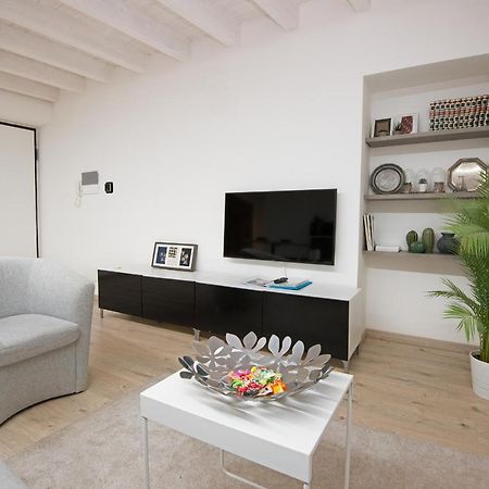 Larius Apartment Como Zewnętrze zdjęcie