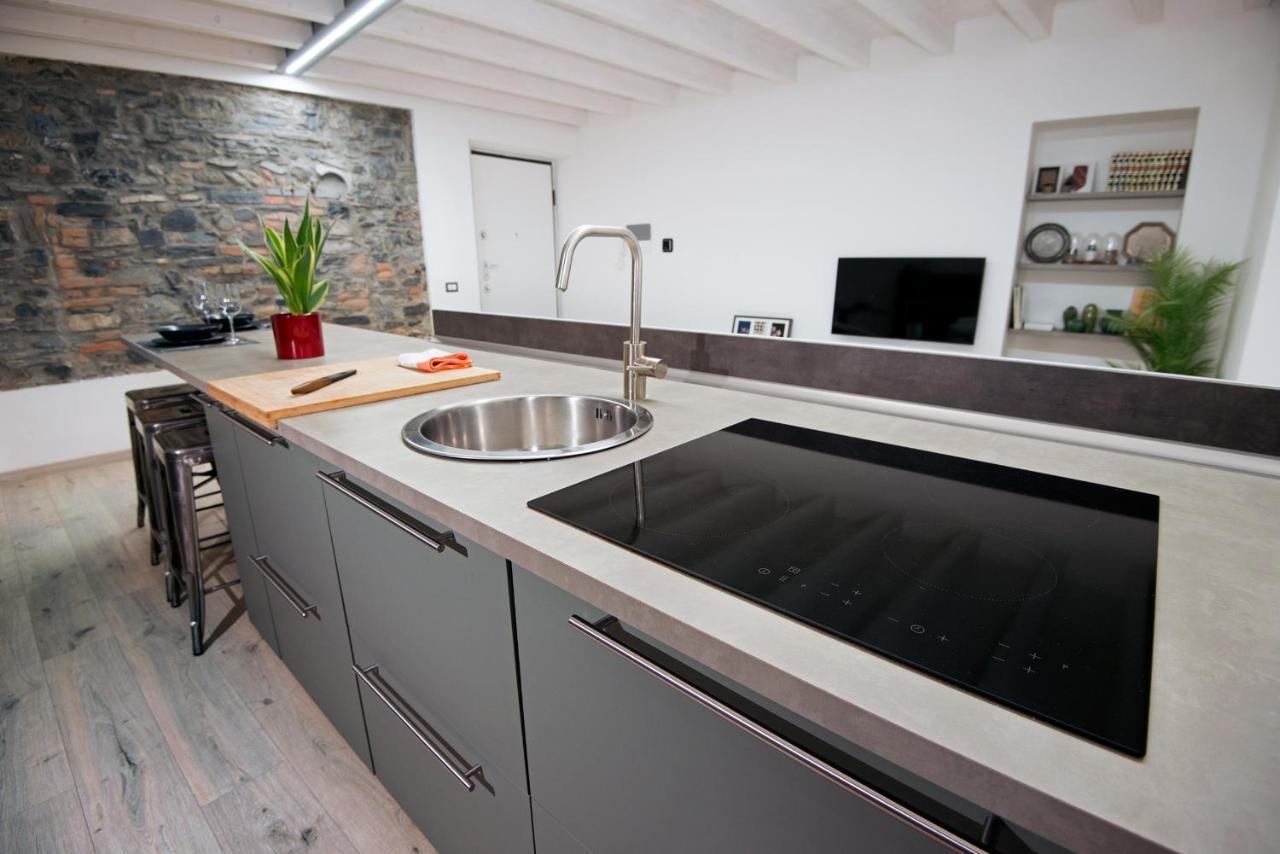 Larius Apartment Como Zewnętrze zdjęcie